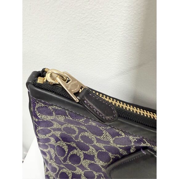 Coach Signature Coated Canvas Taxi Zip Top Tote Style 33504 Violet Purple - Picture 2 of 14
